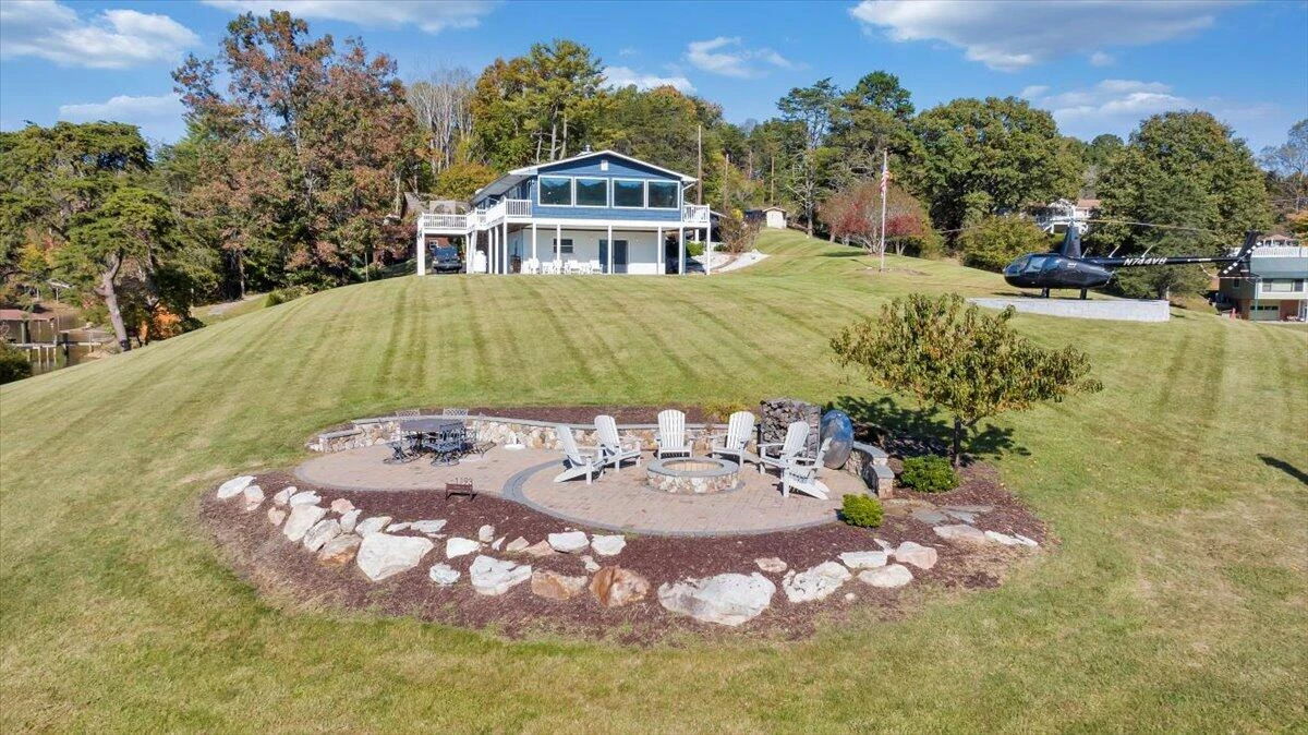 1193 Rebel LN - Photo 3