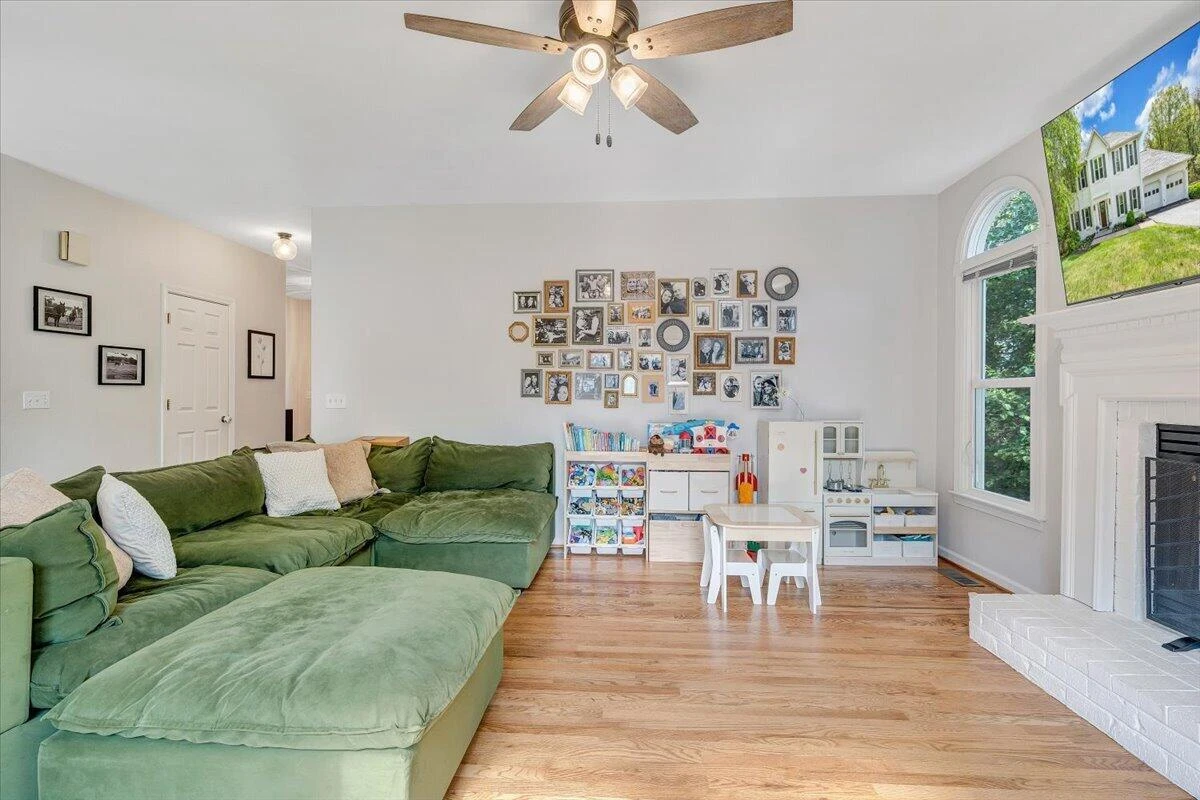 2932 W Club DR - Photo 10