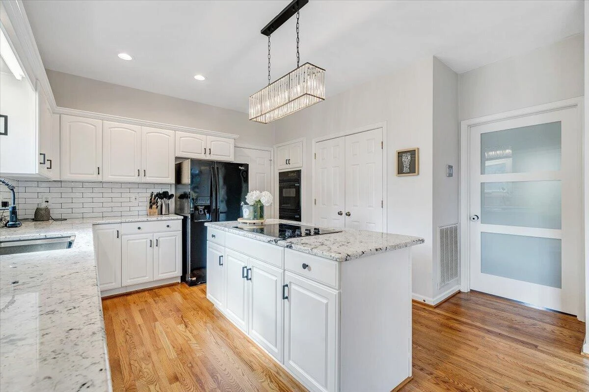 2932 W Club DR - Photo 17