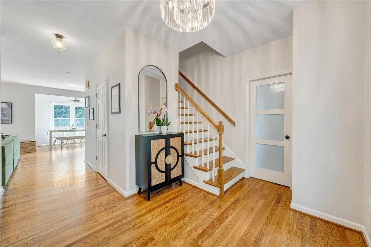2932 W Club DR - Photo 4
