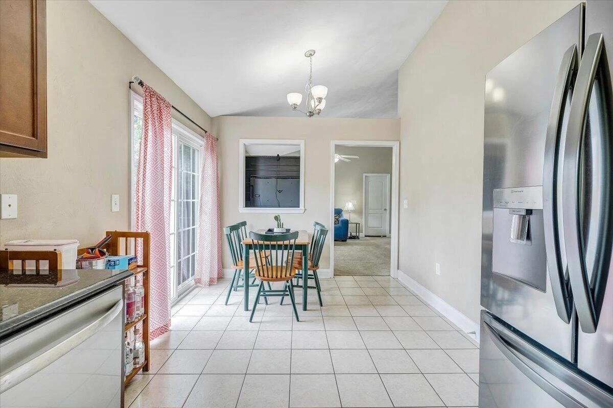 5313 Greentree LN - Photo 17