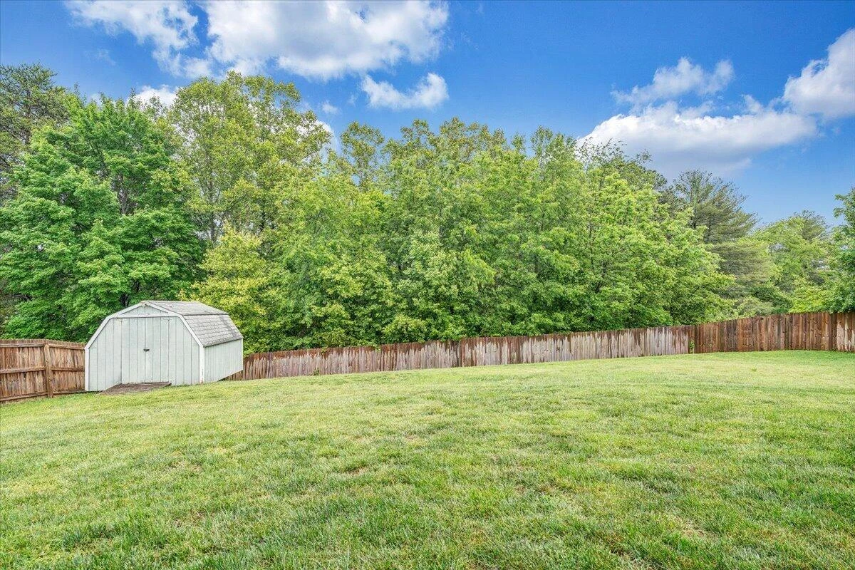 5313 Greentree LN - Photo 43