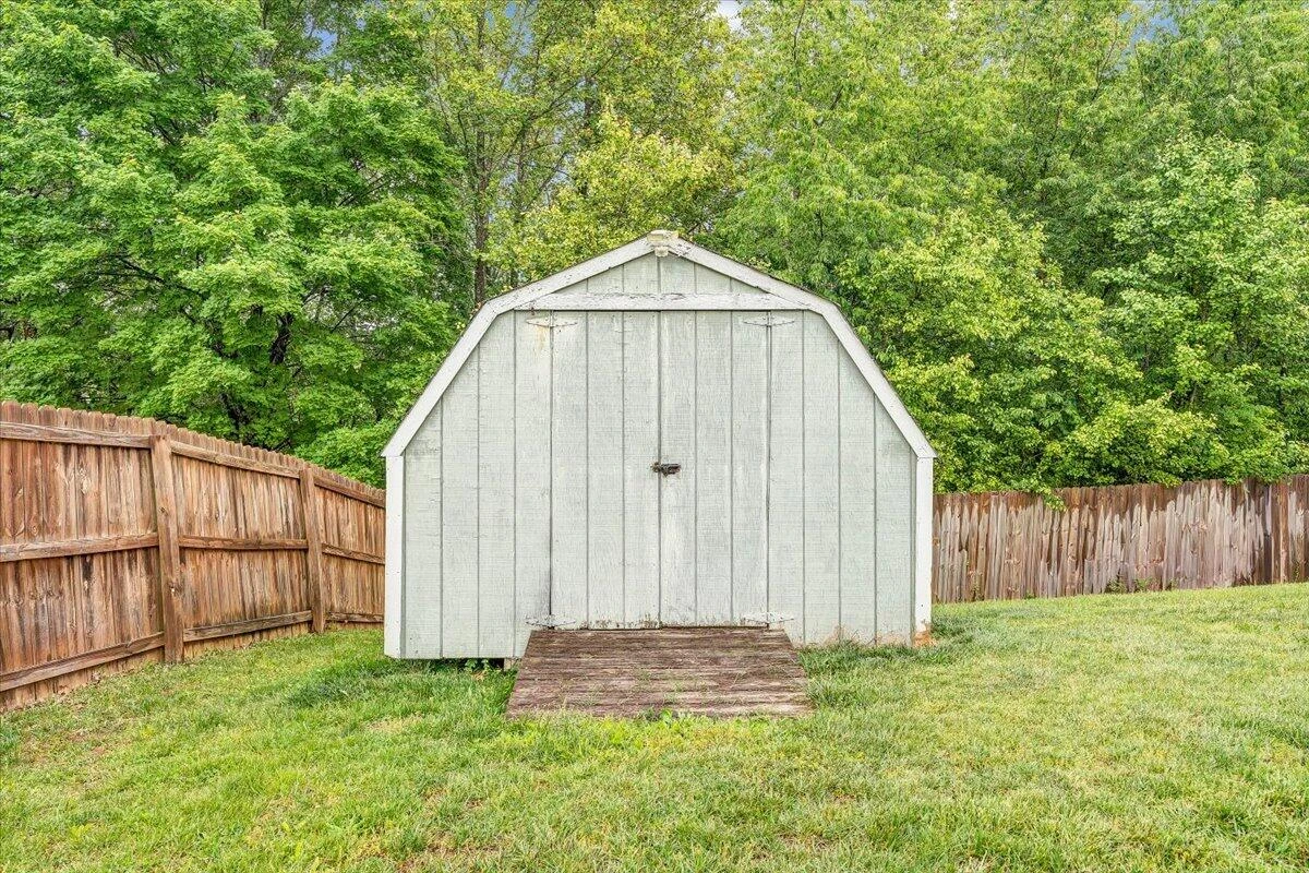 5313 Greentree LN - Photo 44