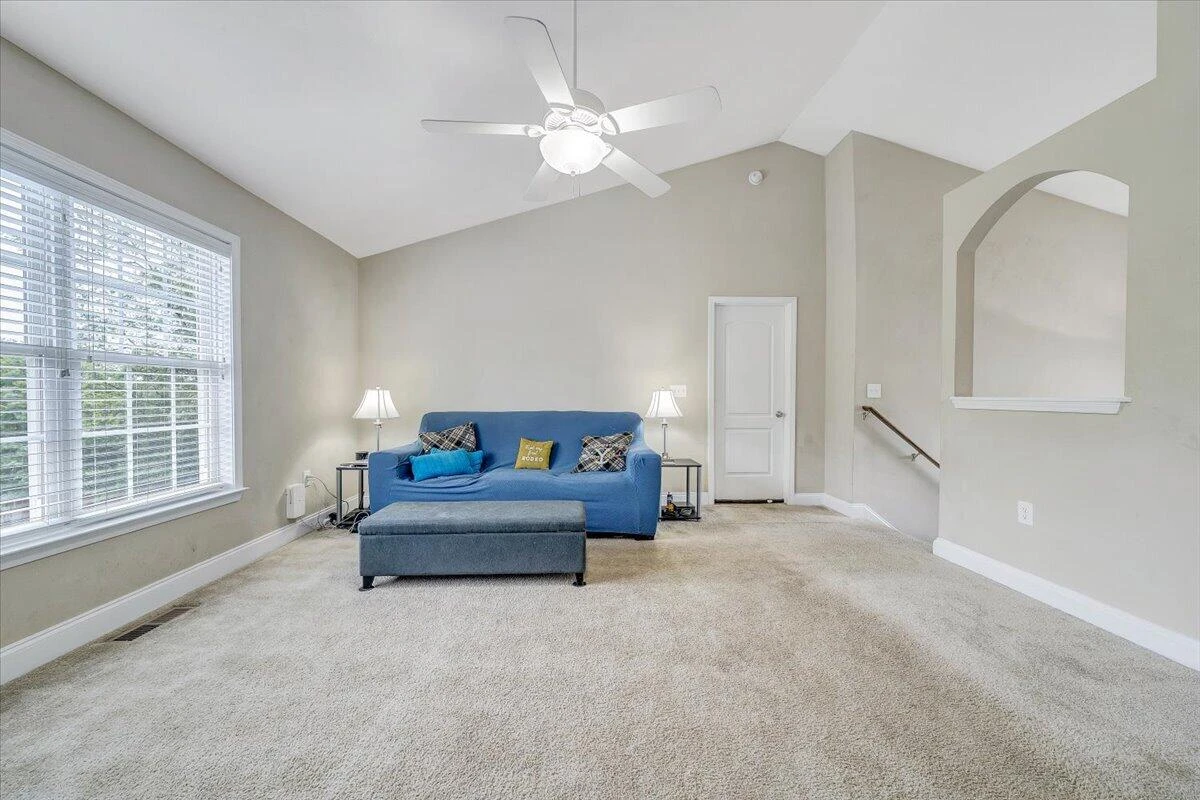 5313 Greentree LN - Photo 7