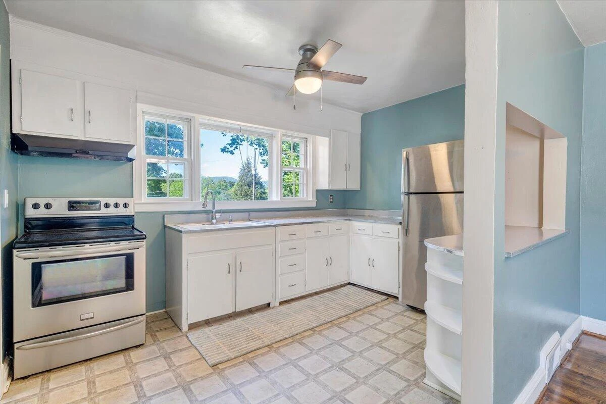 294 Webster Heights RD - Photo 11
