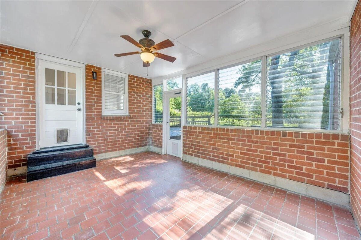 294 Webster Heights RD - Photo 32