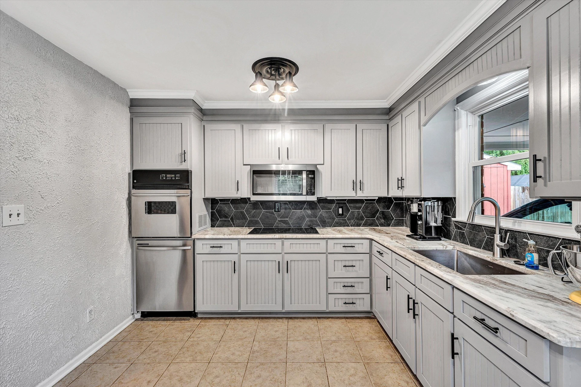 3166 Galloway DR - Photo 10