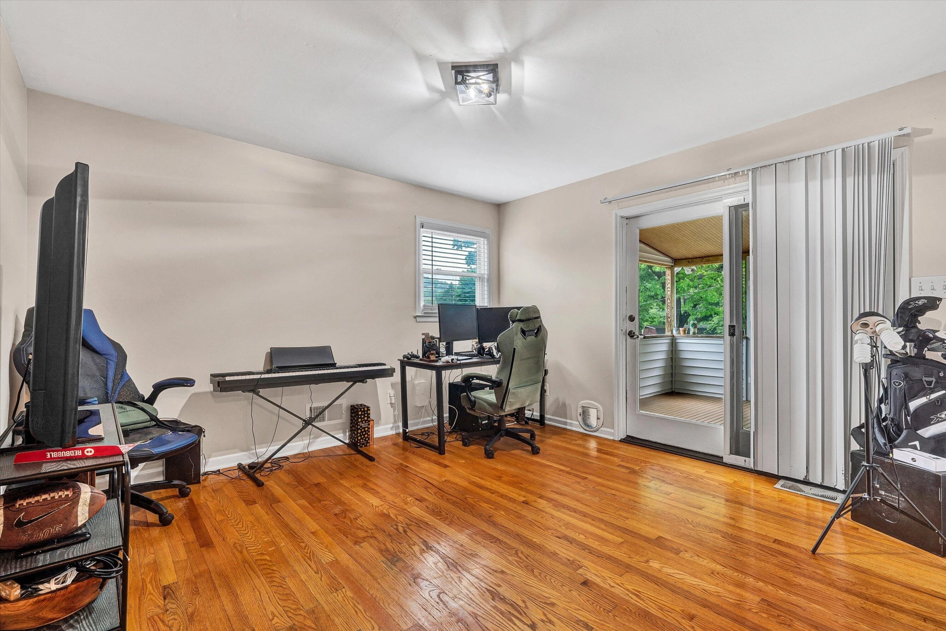 3166 Galloway DR - Photo 15