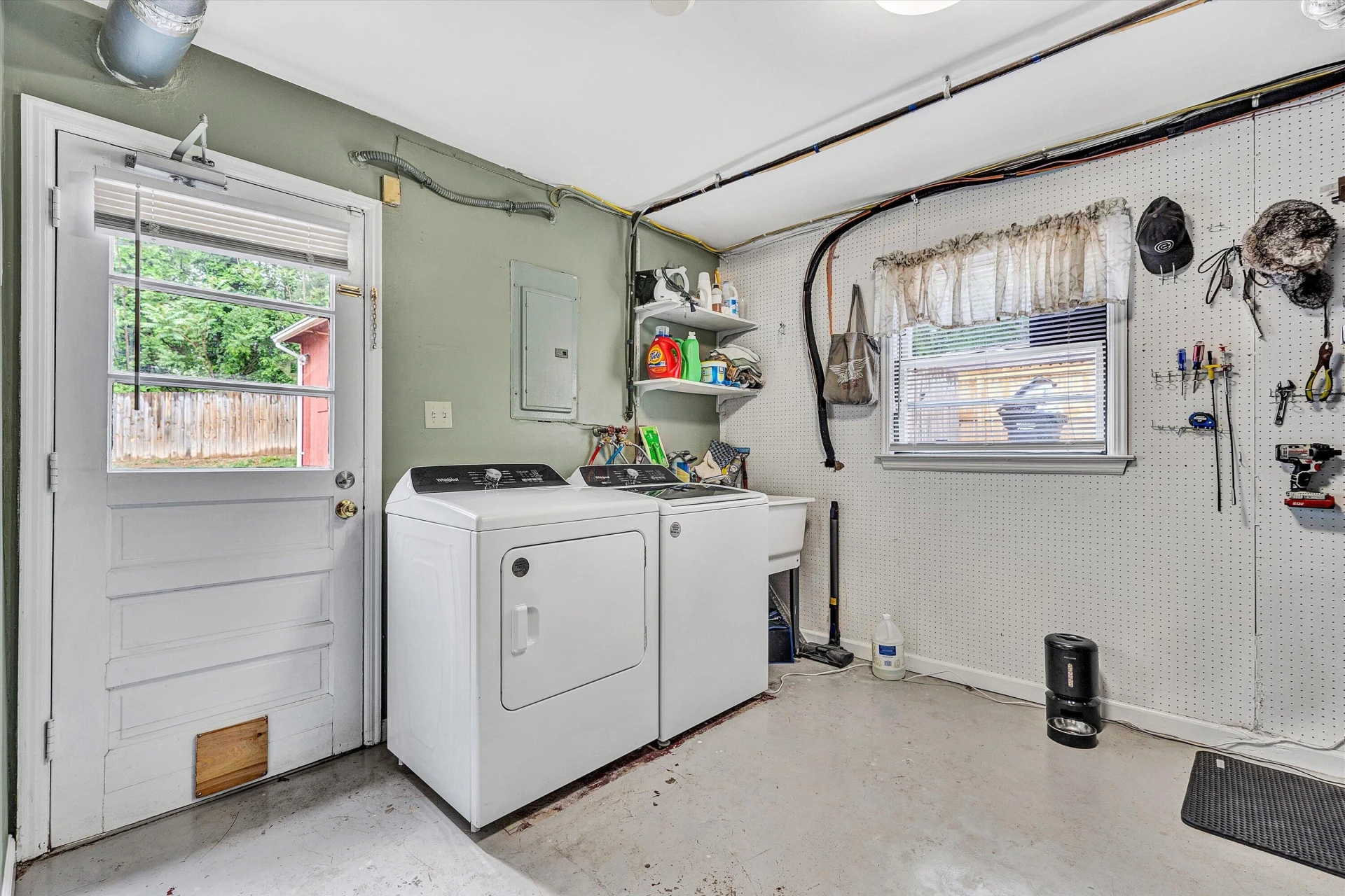3166 Galloway DR - Photo 29