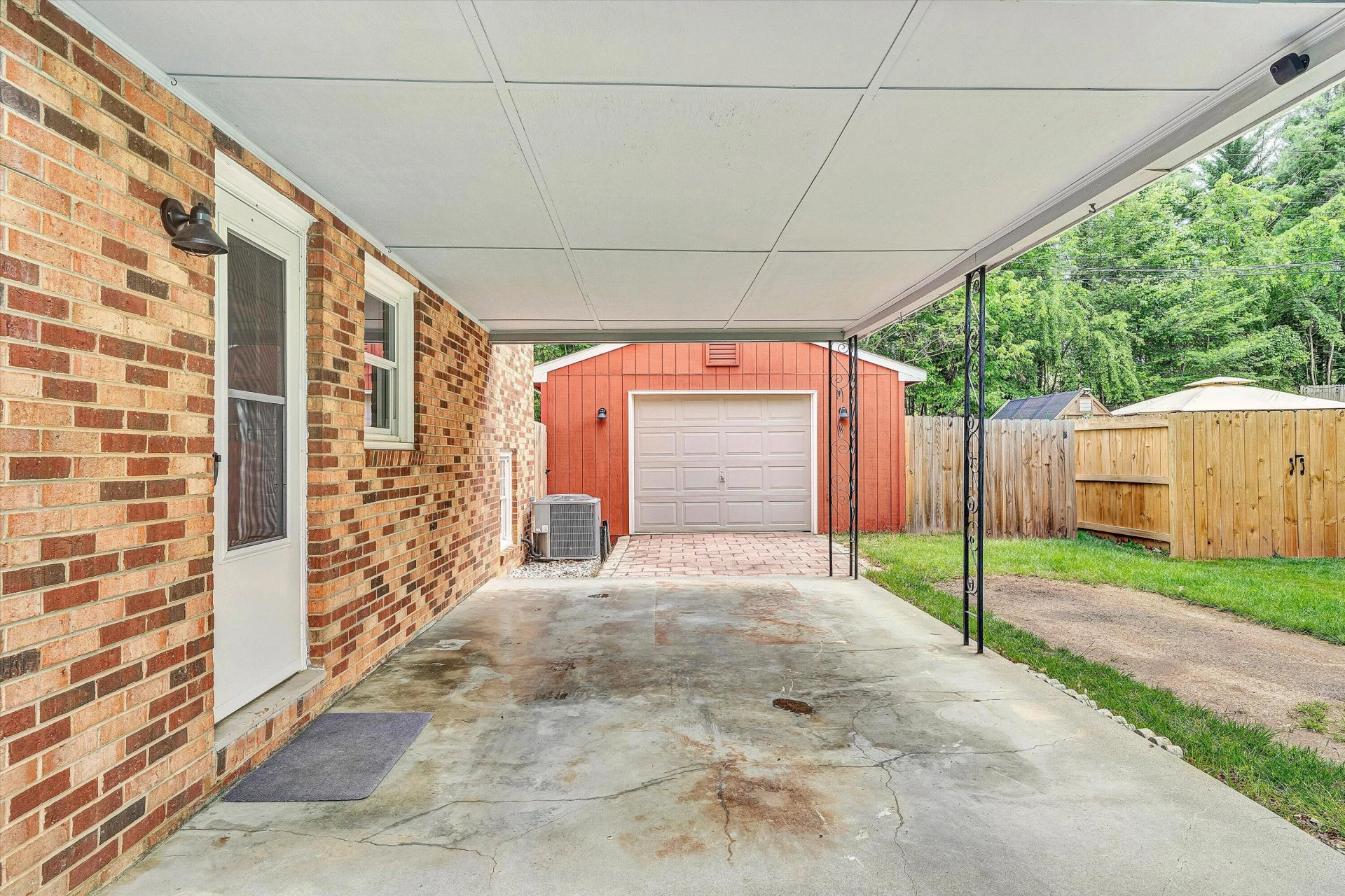 3166 Galloway DR - Photo 33