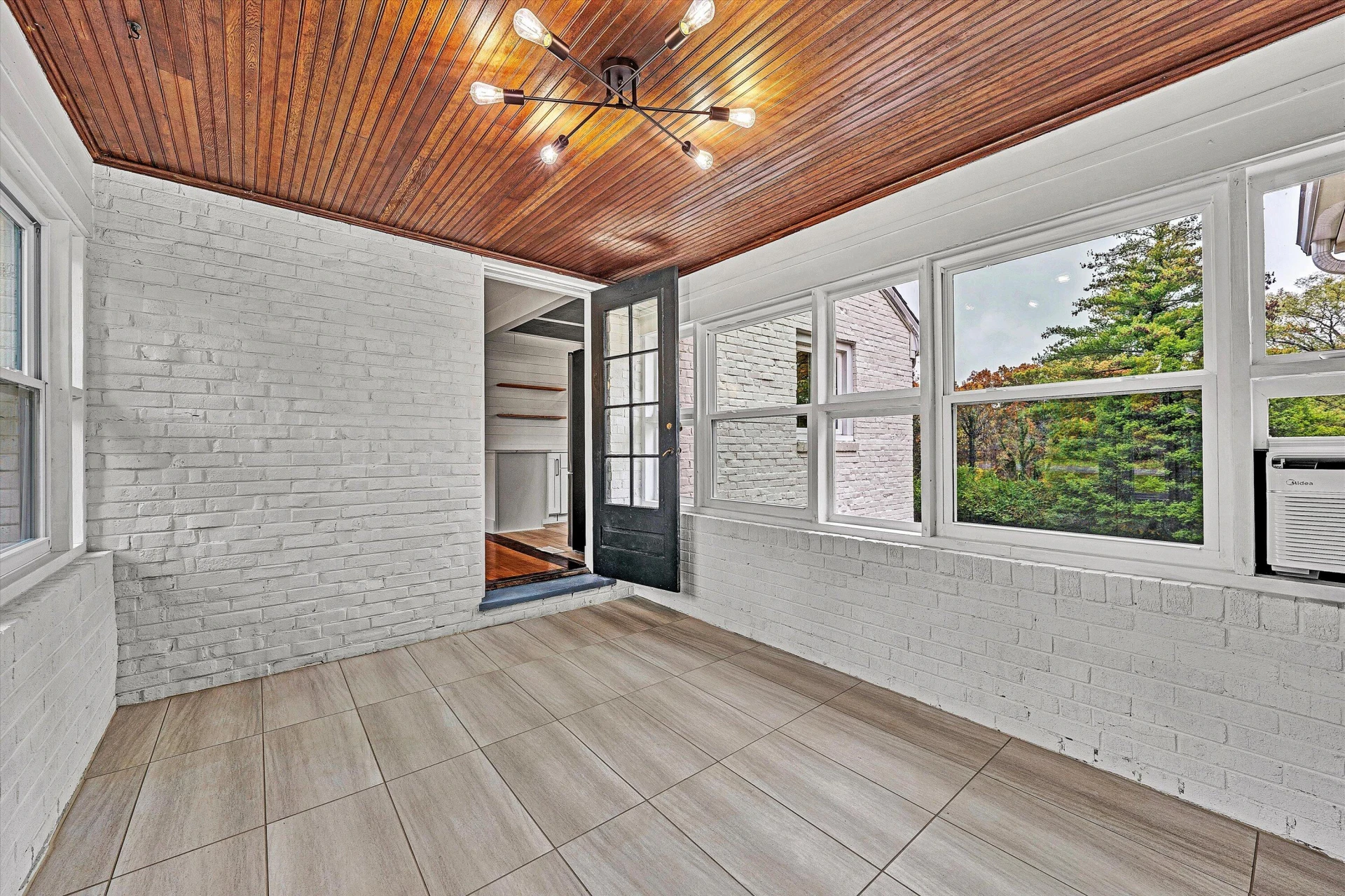 3573 Windsor RD SW - Photo 22