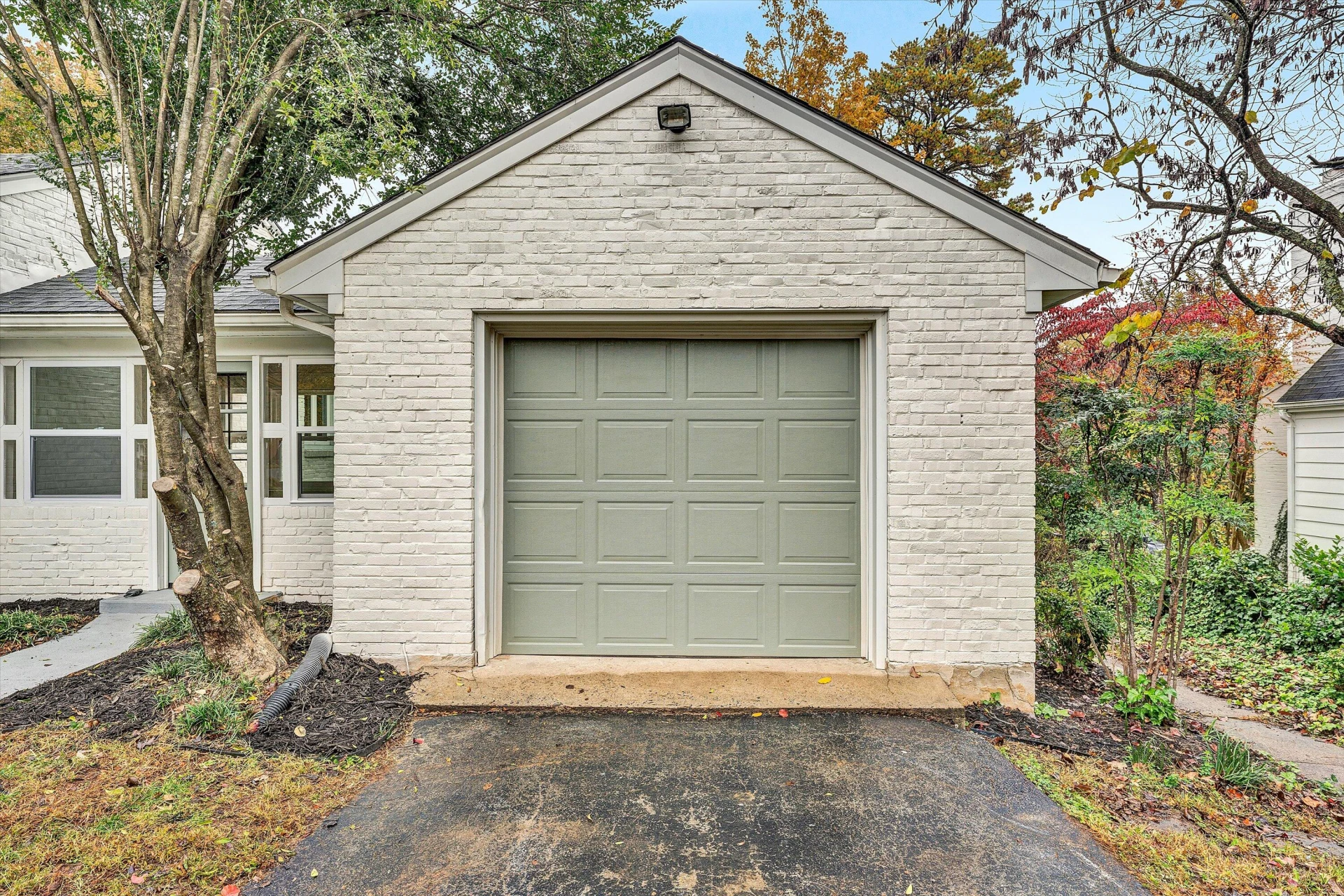 3573 Windsor RD SW - Photo 5