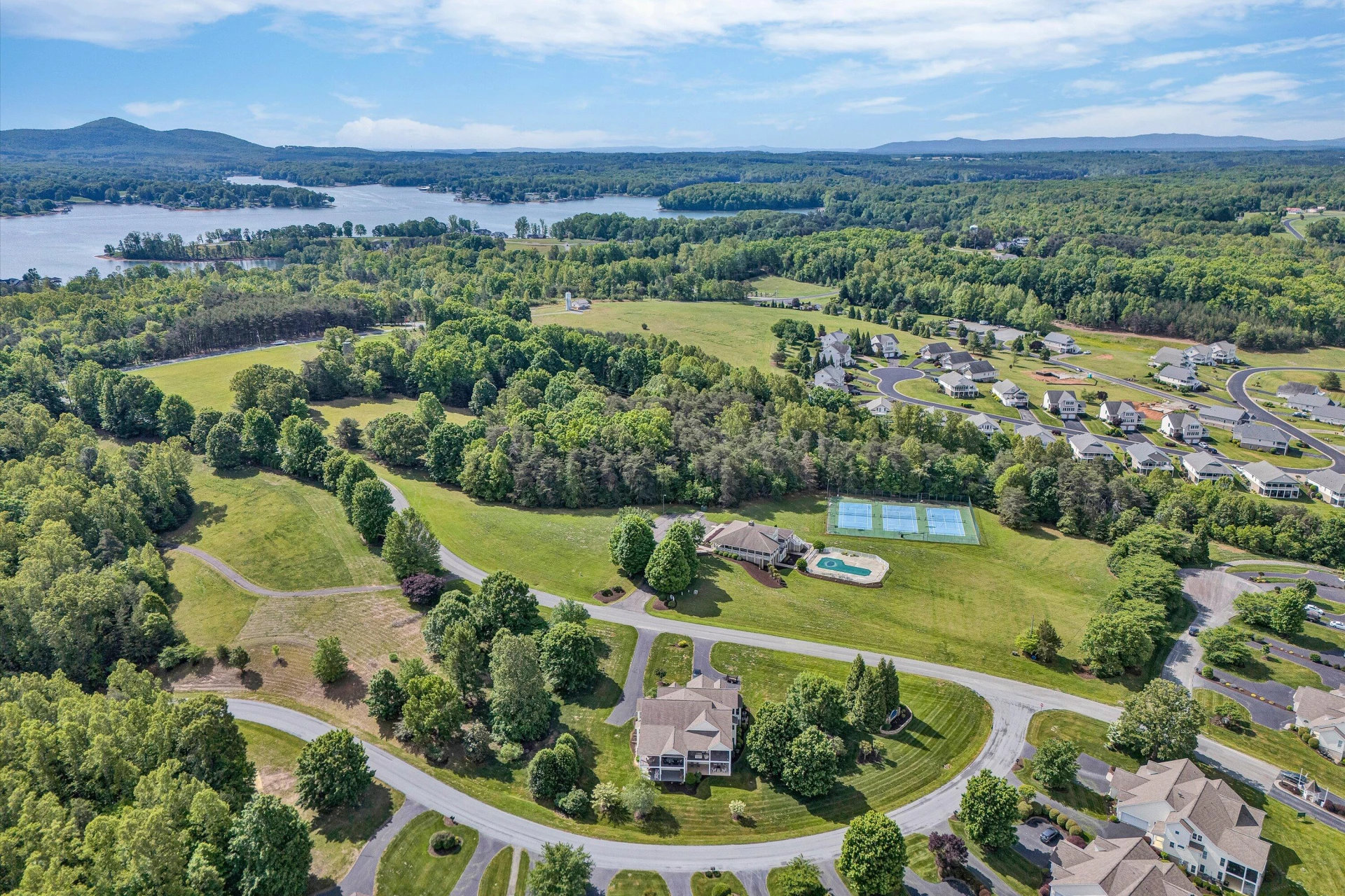 214 Summerwind DR - Photo 45