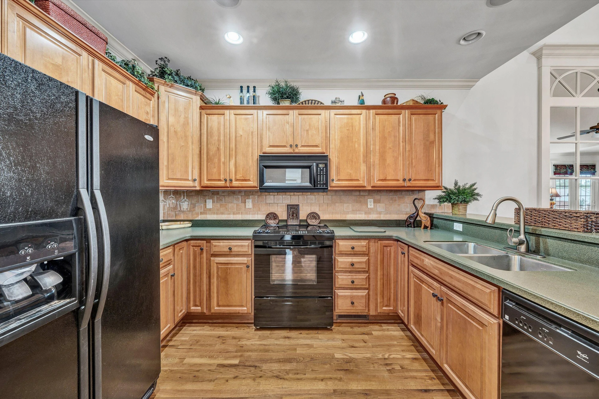 214 Summerwind DR - Photo 8