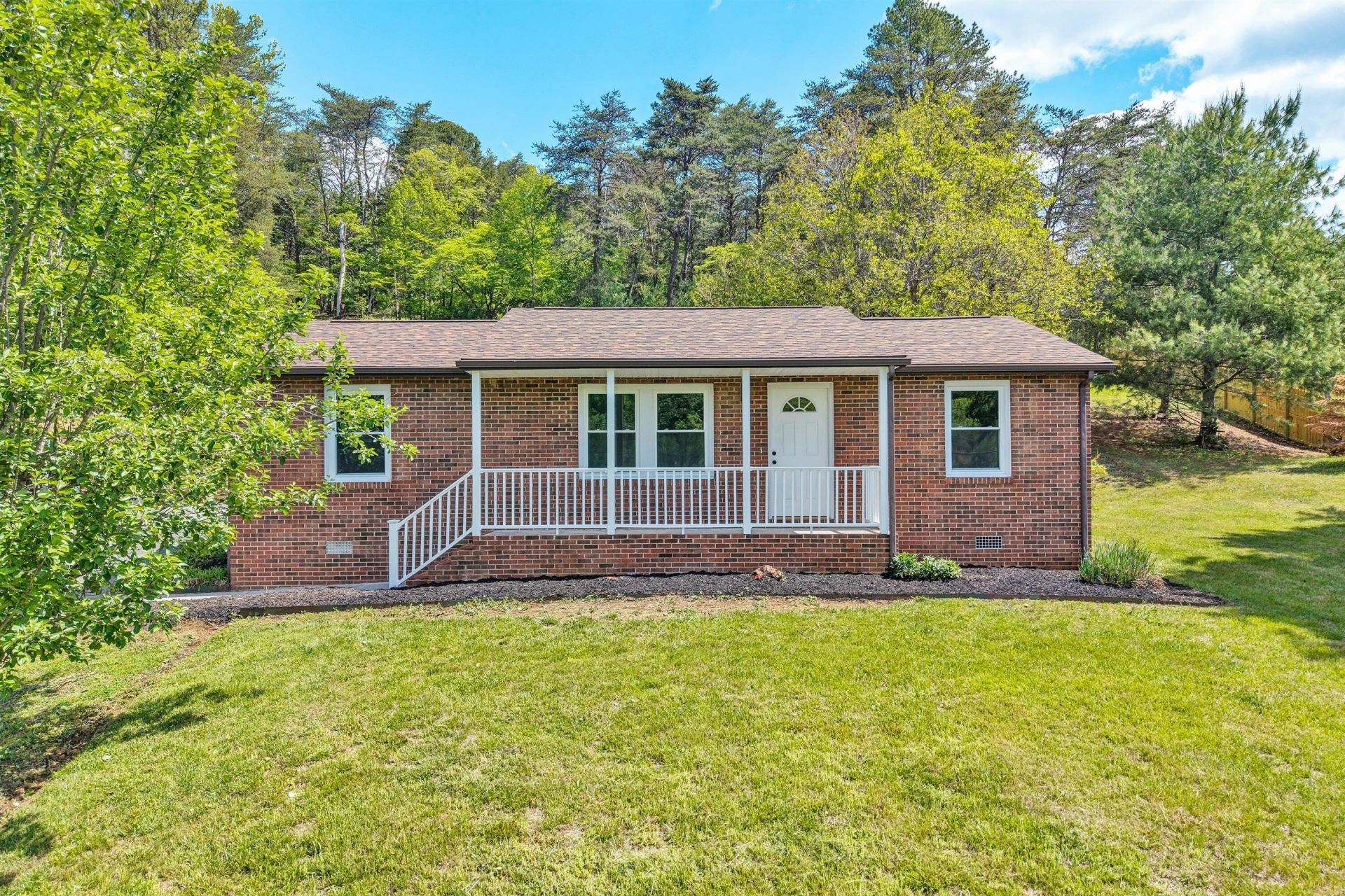 1650 Haymakertown RD - Photo 2