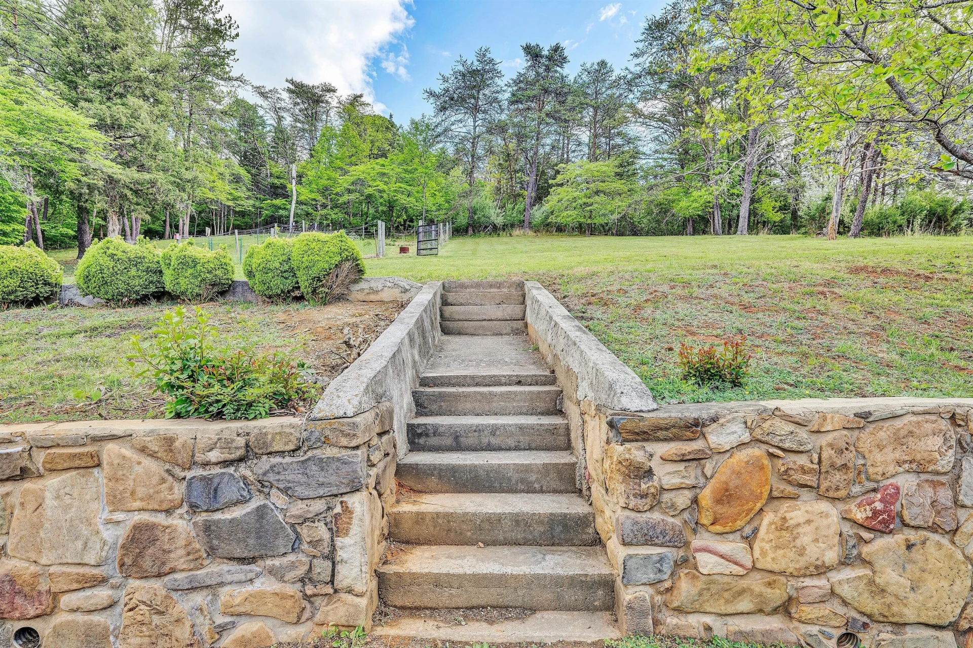 1650 Haymakertown RD - Photo 26