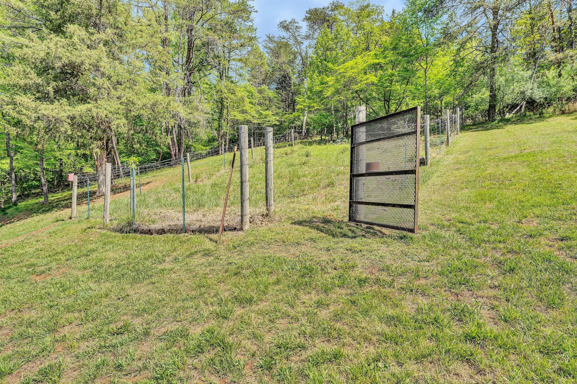 1650 Haymakertown RD - Photo 27