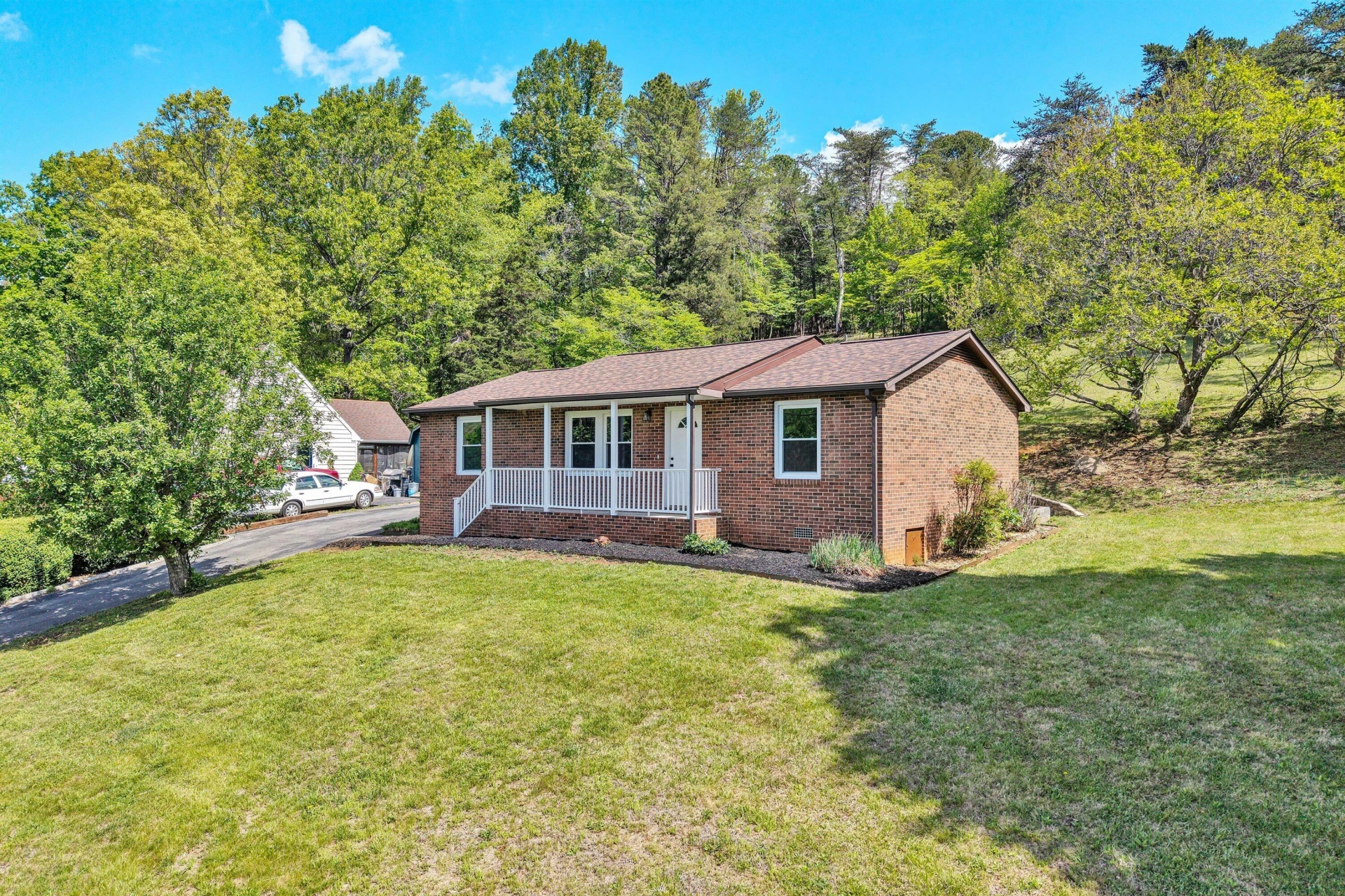 1650 Haymakertown RD - Photo 3