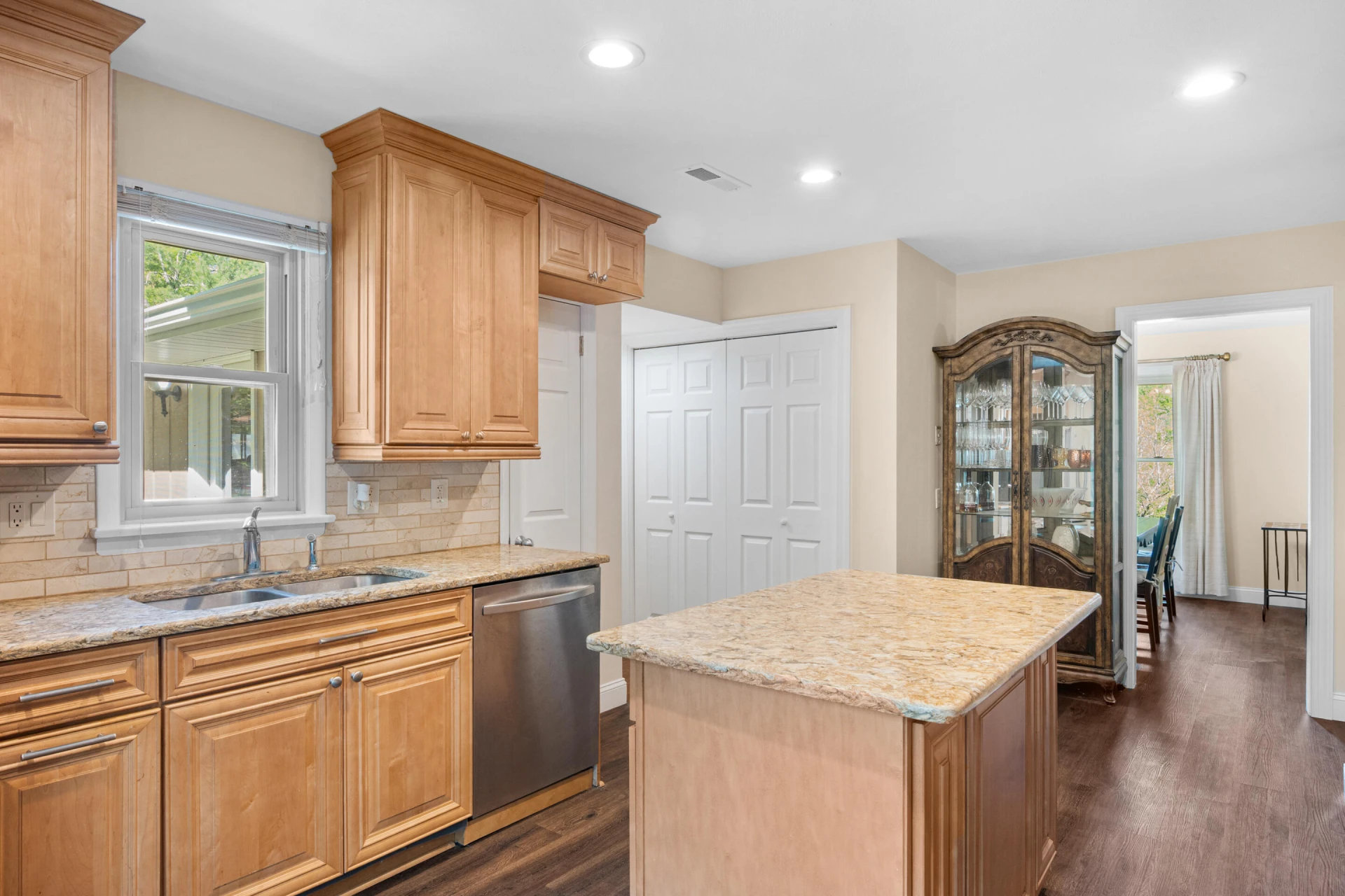 12639 Catawba RD - Photo 16