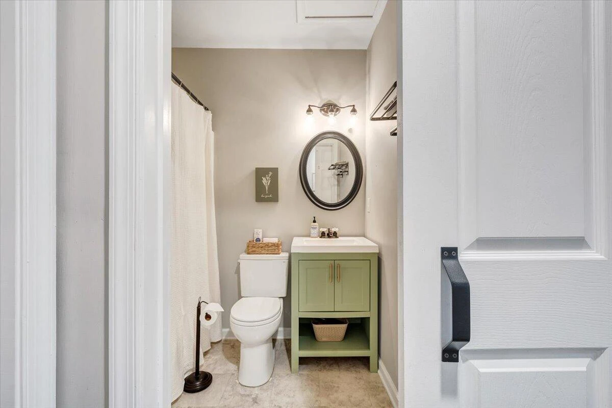 430 Tinker AVE - Photo 29