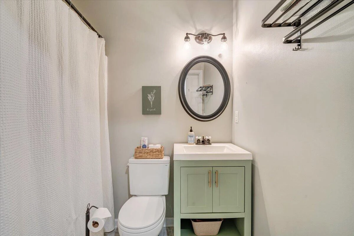 430 Tinker AVE - Photo 30