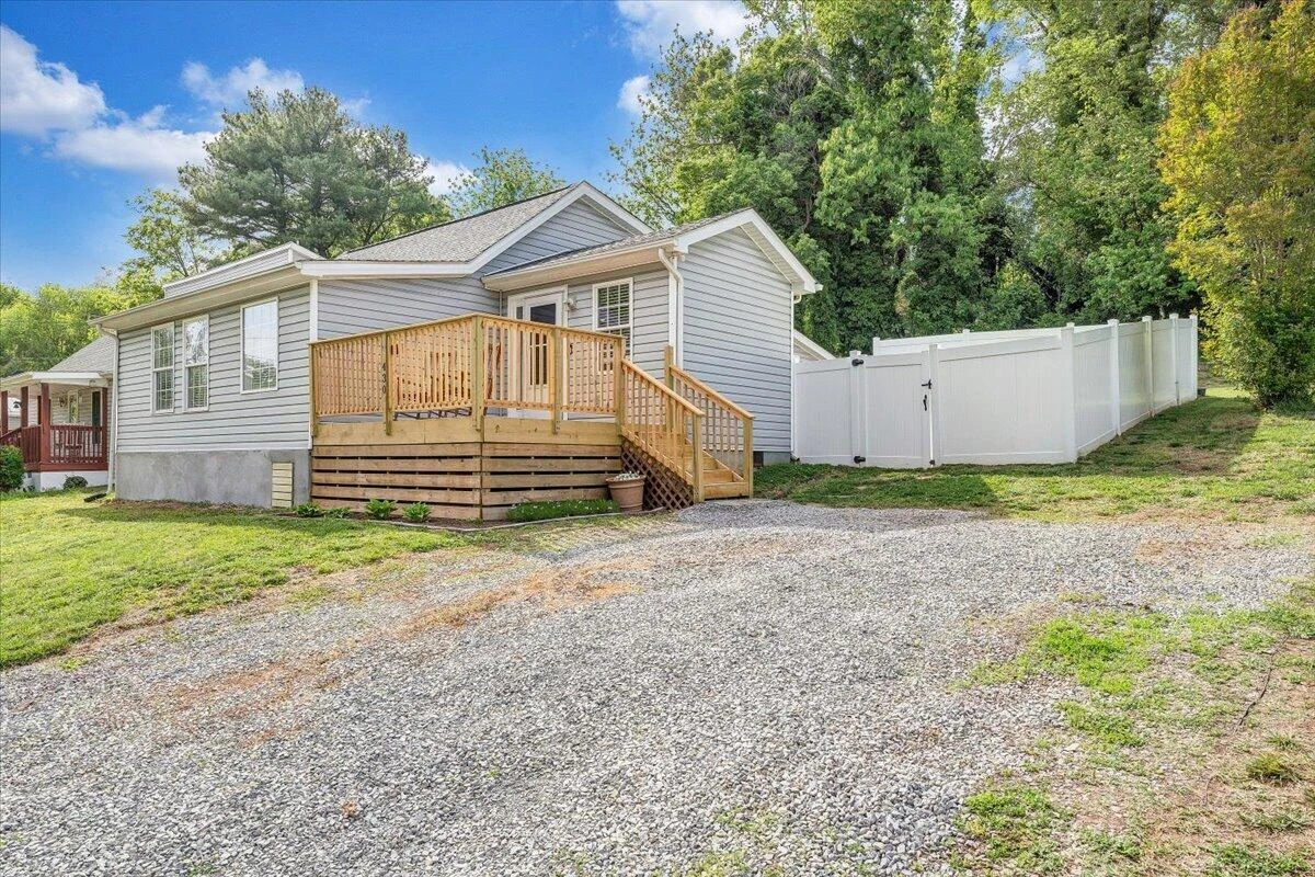 430 Tinker AVE - Photo 34