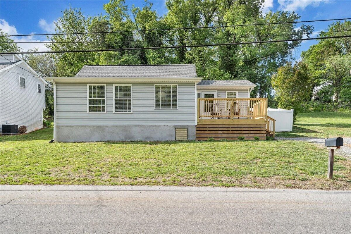 430 Tinker AVE - Photo 36