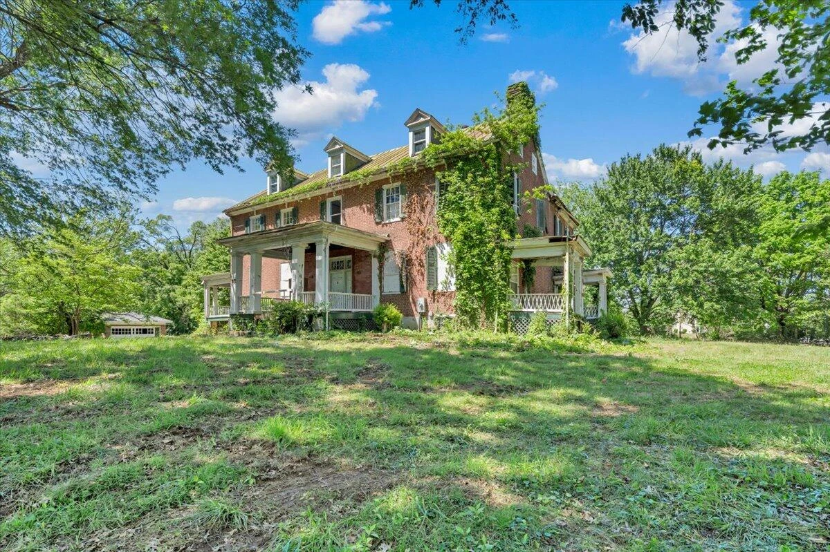 320 Huntington BLVD NE - Photo 10