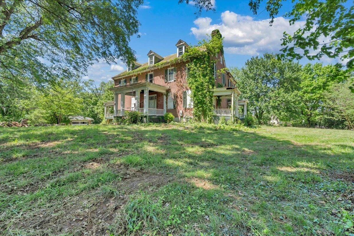 320 Huntington BLVD NE - Photo 11