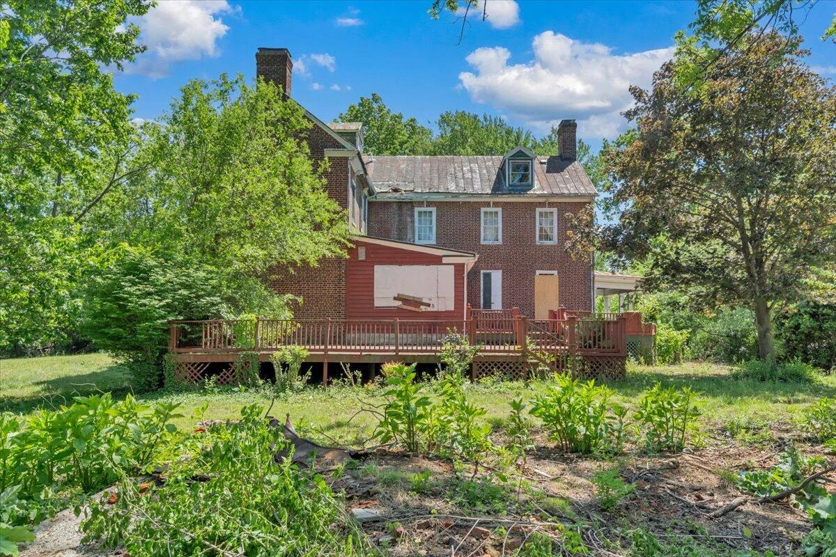 320 Huntington BLVD NE - Photo 13