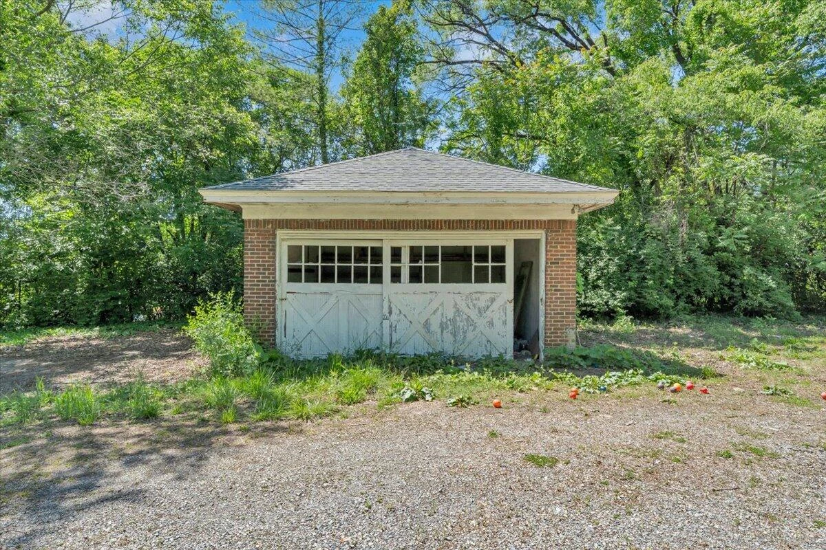 320 Huntington BLVD NE - Photo 22