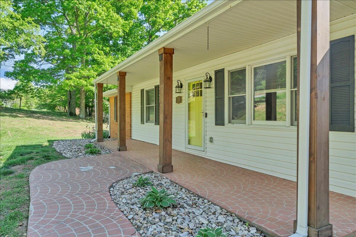 771 Oak DR - Photo 3
