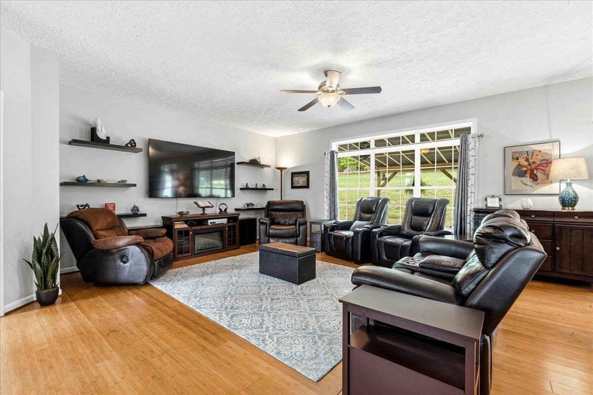 218 Mt Moriah RD - Photo 10