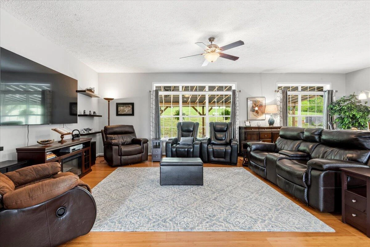 218 Mt Moriah RD - Photo 11