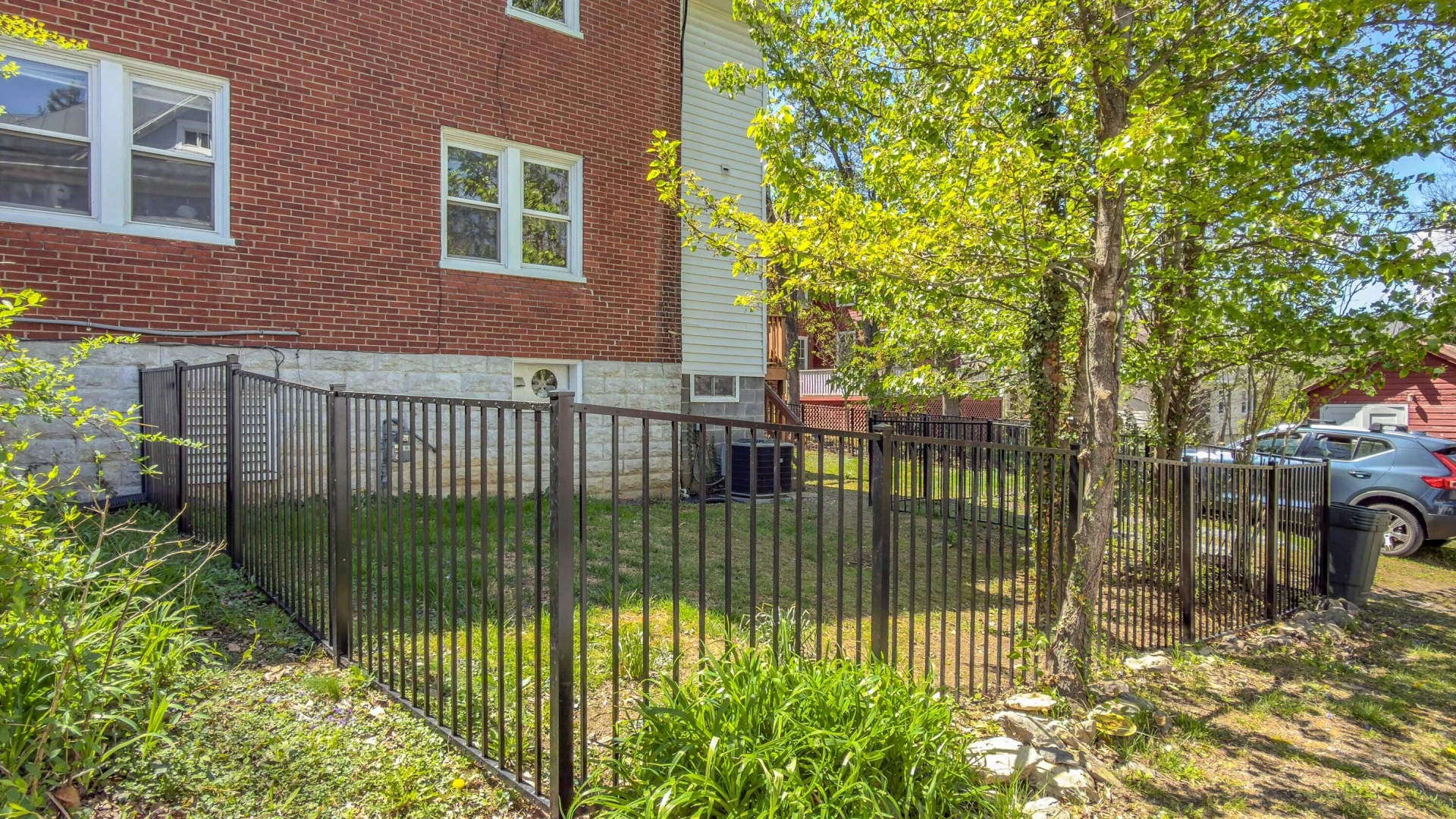 521 S Main ST - Photo 7
