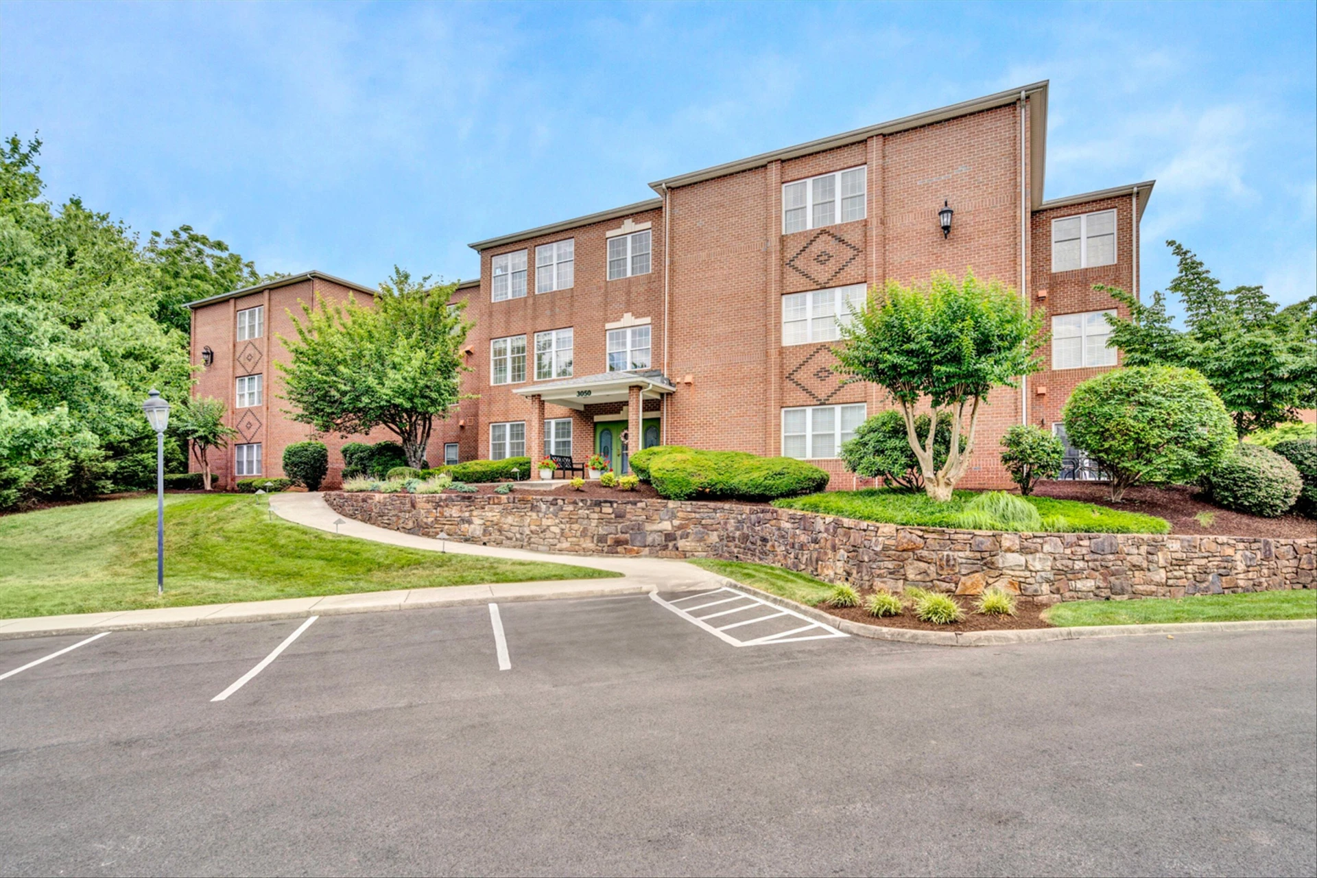 3050 McVitty Forest DR #APT 106 - Photo 2