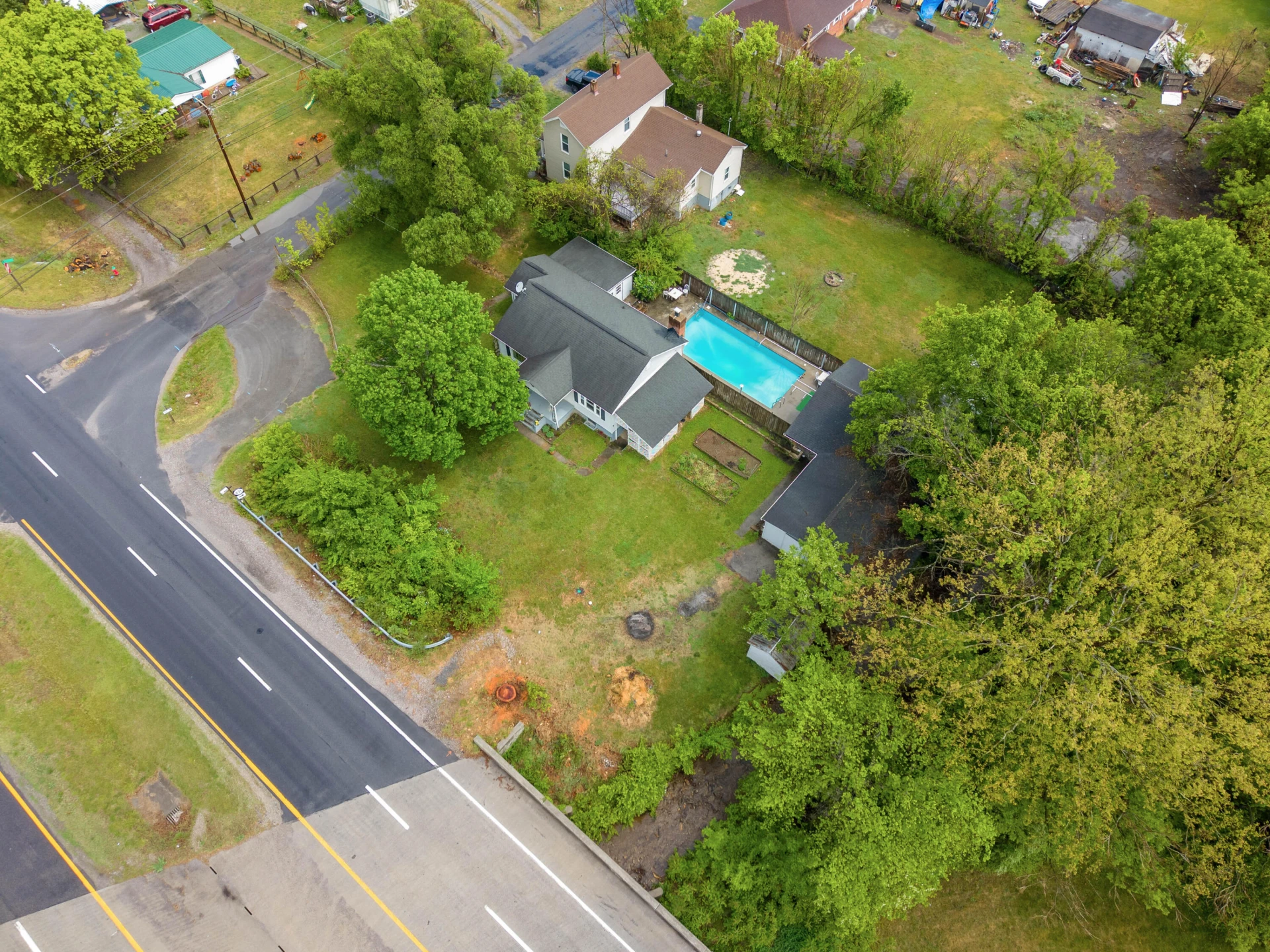 9151 Roanoke RD - Photo 33