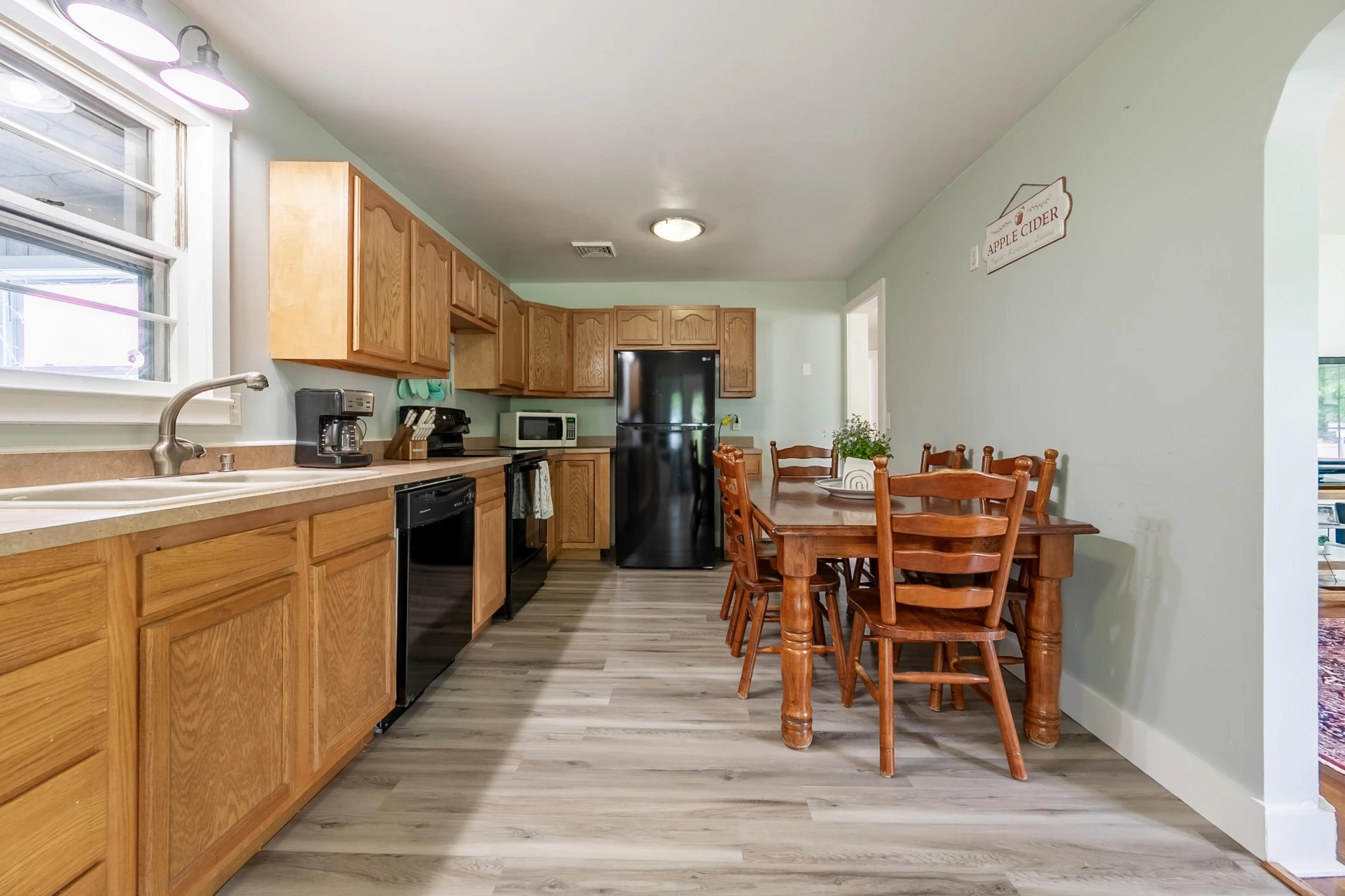 9151 Roanoke RD - Photo 6