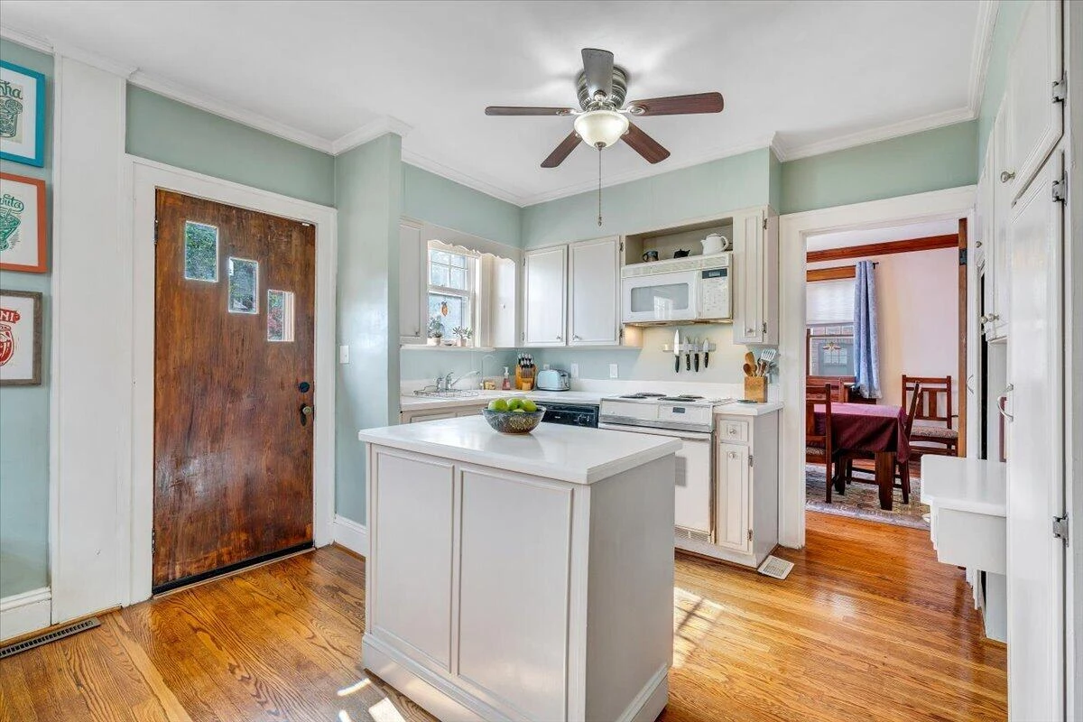 1806 Warrington RD SW - Photo 23