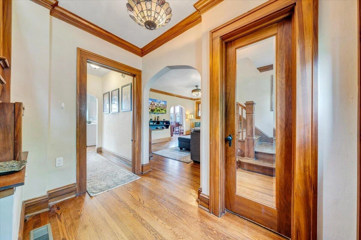 1806 Warrington RD SW - Photo 4