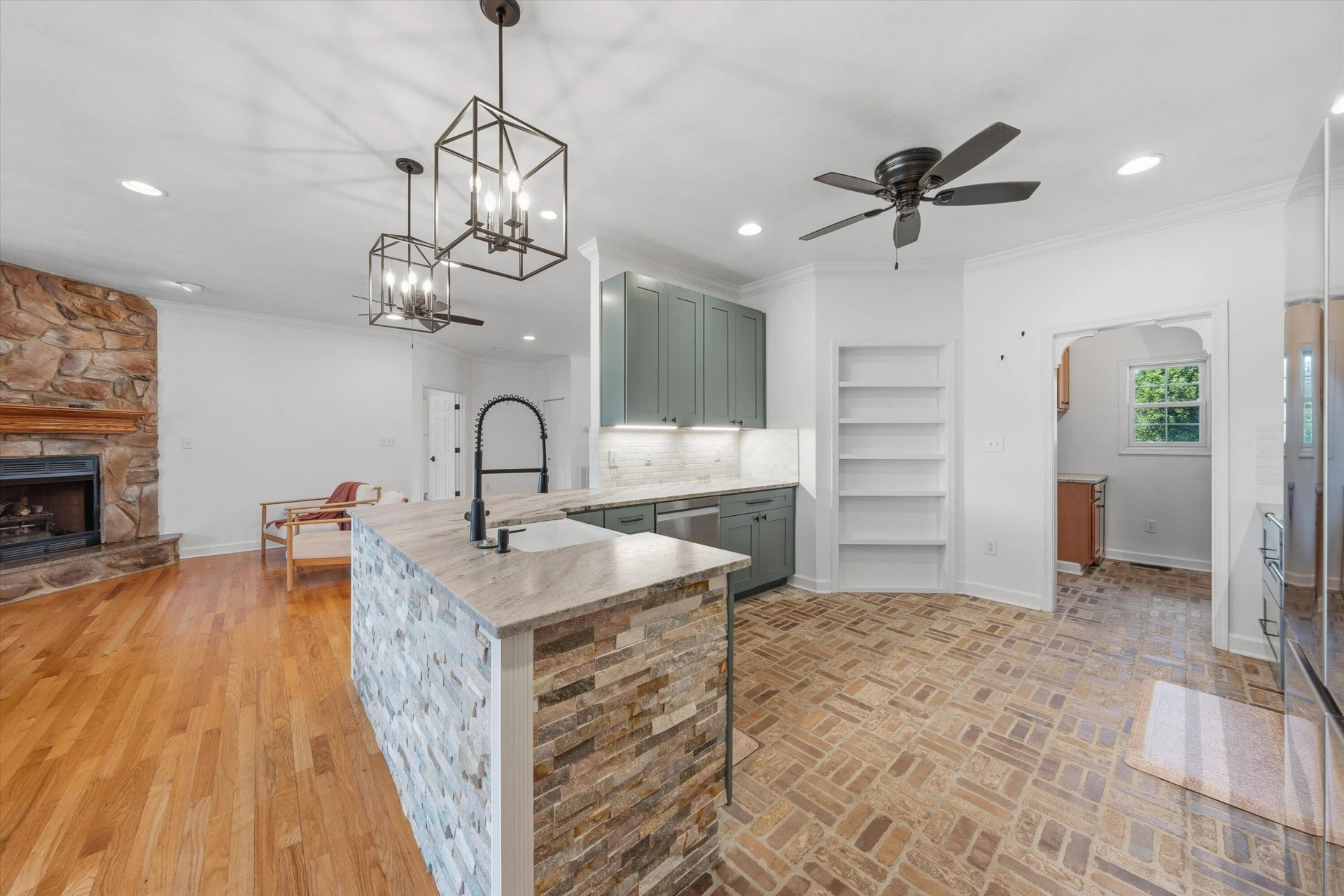 104 Pointe O Woods DR - Photo 32