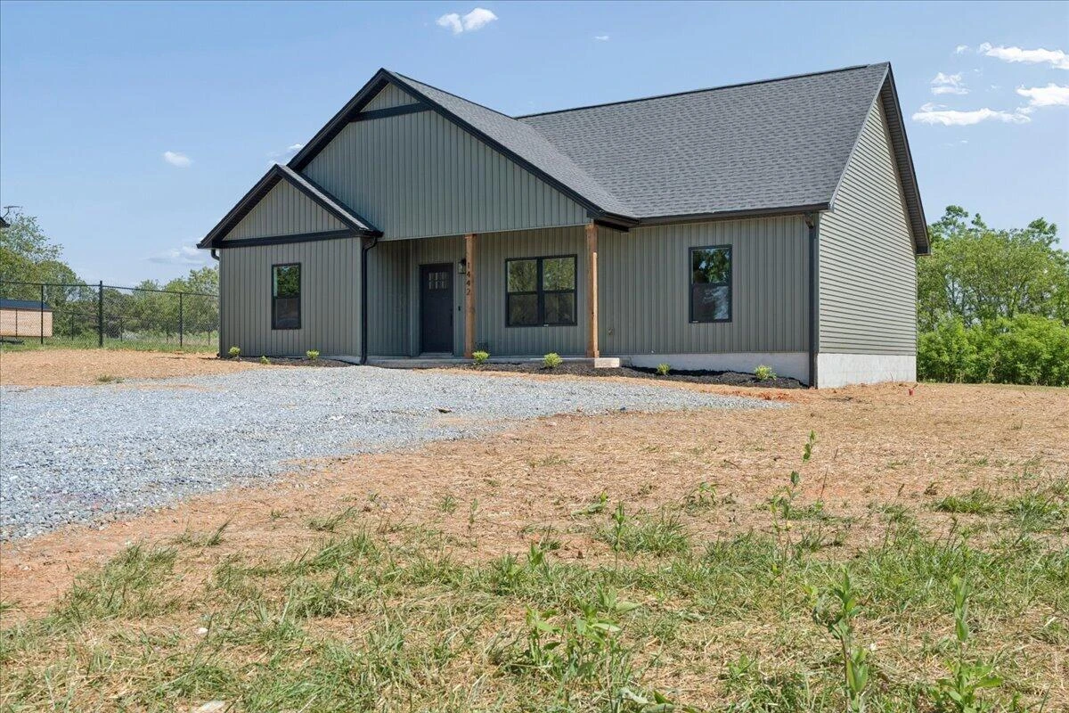 1442 Hickory Cove LN - Photo 25