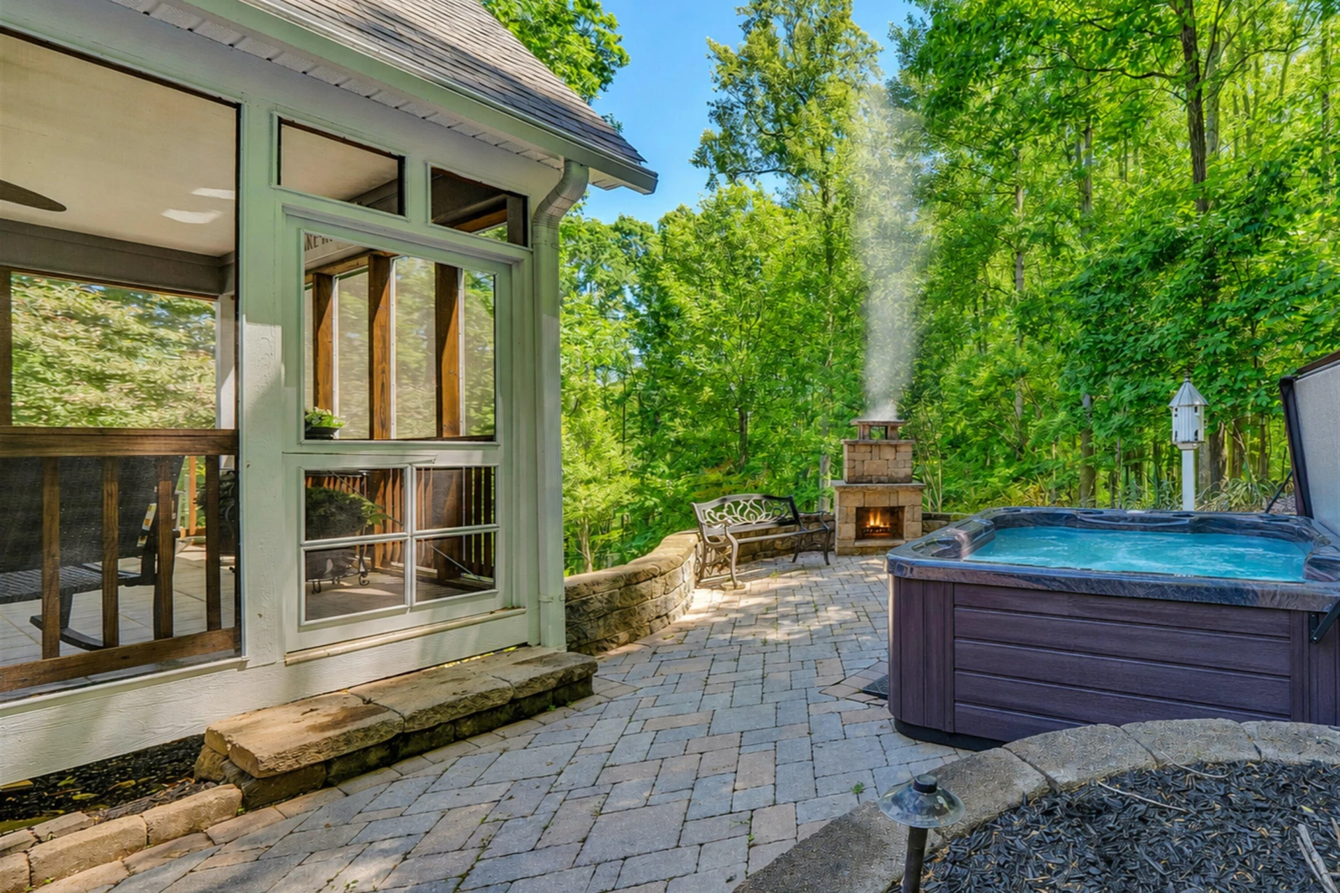 100 Waterside DR - Photo 4