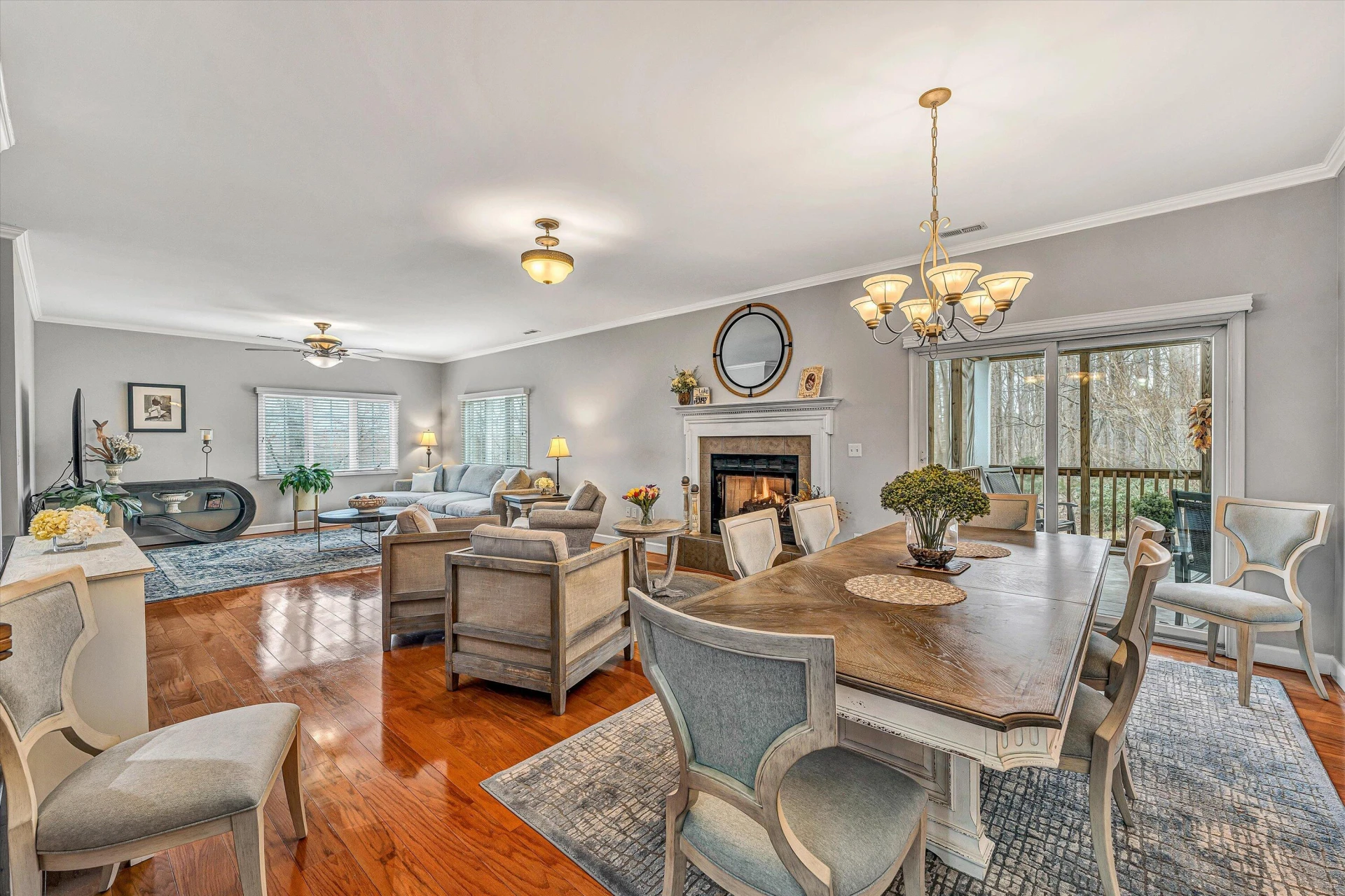 100 Waterside DR - Photo 8