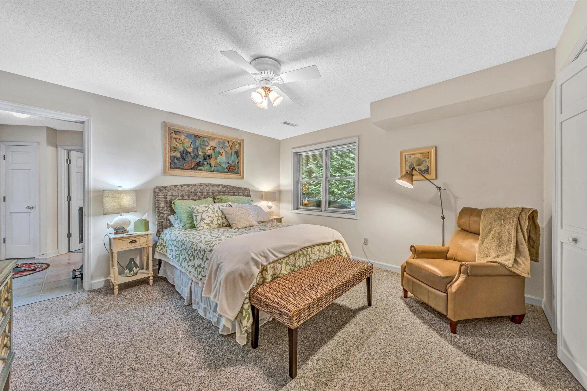 150 Providence LN - Photo 46