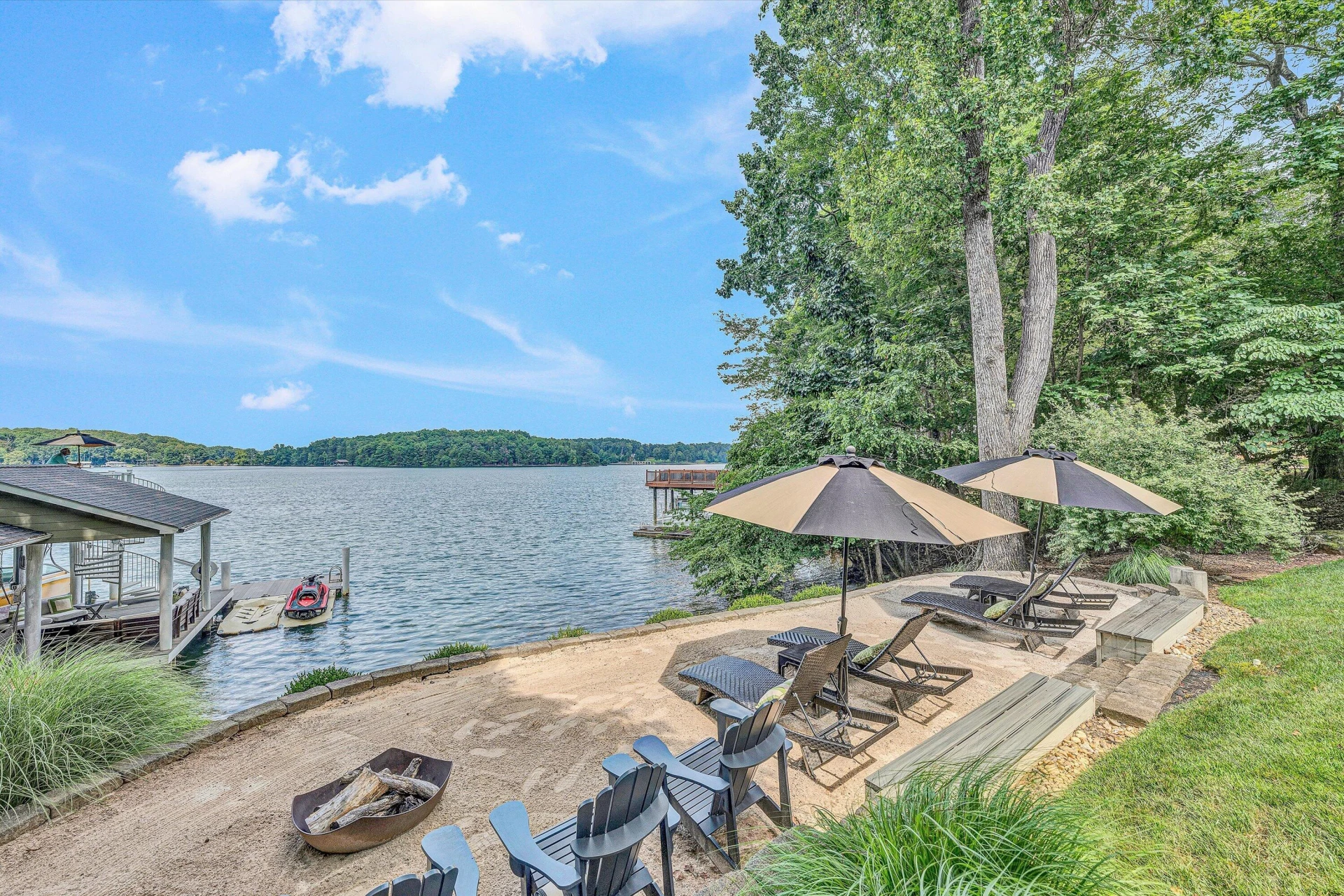 150 Providence LN - Photo 65