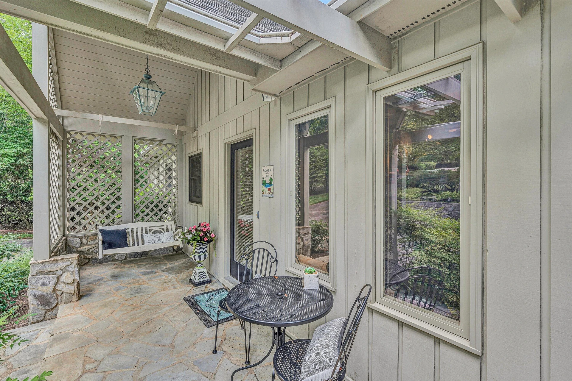 150 Providence LN - Photo 8