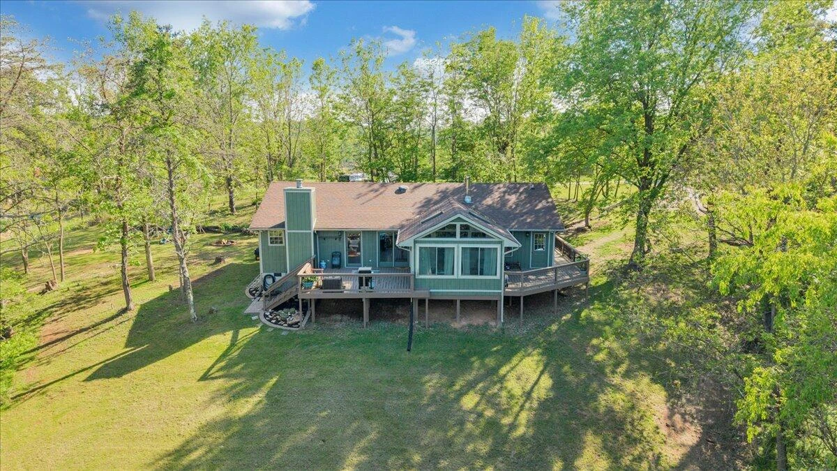 1299 Holiday CIR - Photo 46