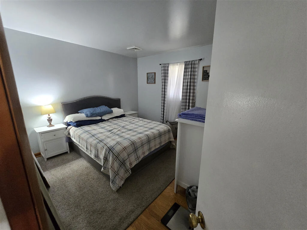 912 Hemlock RD - Photo 11