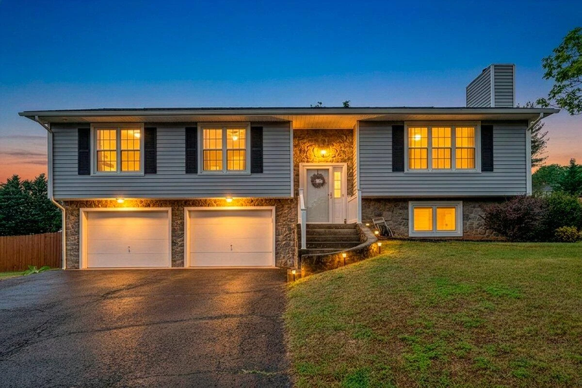 5158 Orchard Hill DR
